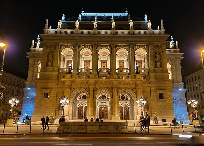 Stunning View - Live In Luxury Apartman Budapest