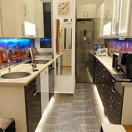 Διαμέρισμα Stunning View - Live In Luxury *