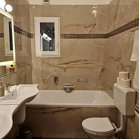 Stunning View - Live In Luxury * Βουδαπέστη